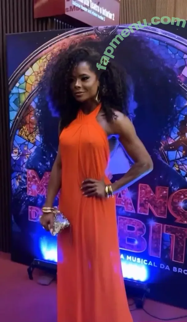 Adriana Bombom nude photo #0173 (adrianabombom / pietra.bombom17)