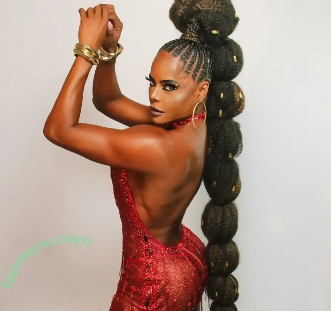 Adriana Bombom nude photo #0178 (adrianabombom / pietra.bombom17)