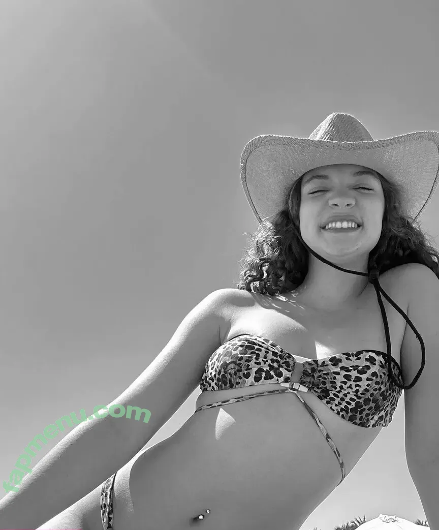 Adriana Campos Salazar nude photo #0045 (adriana_campossalazar)