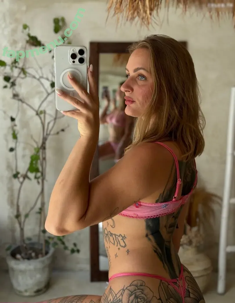 Adriana Eilers nude photo #0017 (Adriana Eilers)