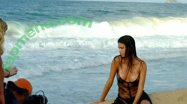 Adriana Lima nude photo #0503 (Aadryvieira_ / AdrianaLima / adrivainilla)