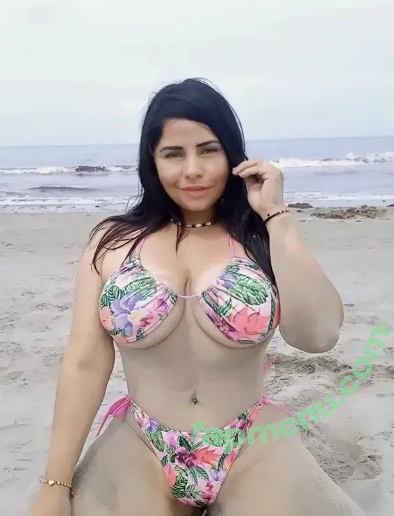 Adriana Rios nude photo #0412 (adrianarios00 / soyadrianariosl)