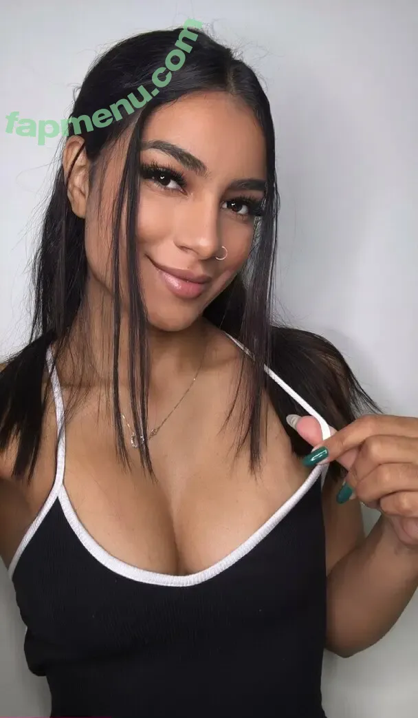 adrianaolivera nude photo #0119 (adrianamoliveraa)