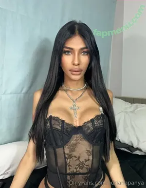  nude photo #0004