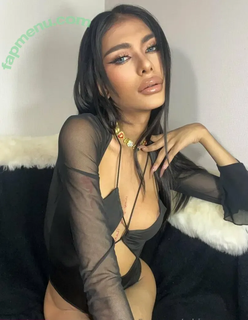 adrianapanya nude photo #0015 (adrianapanya)