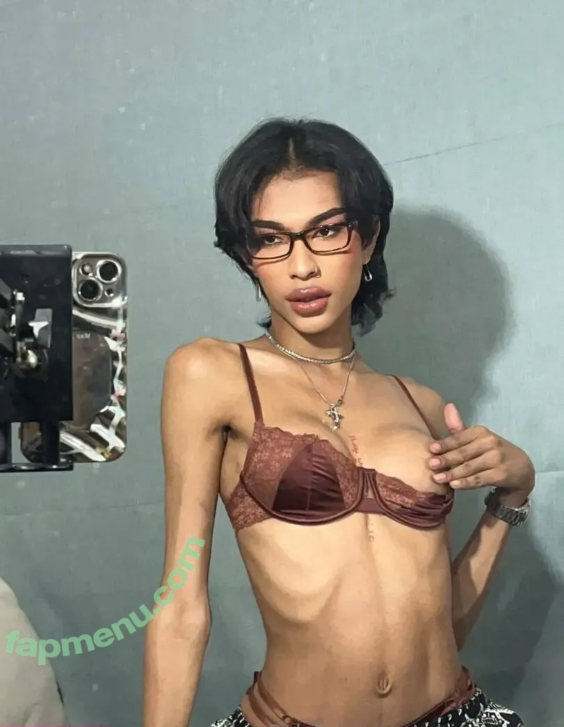 adrianapanya nude photo #0059 (adrianapanya)