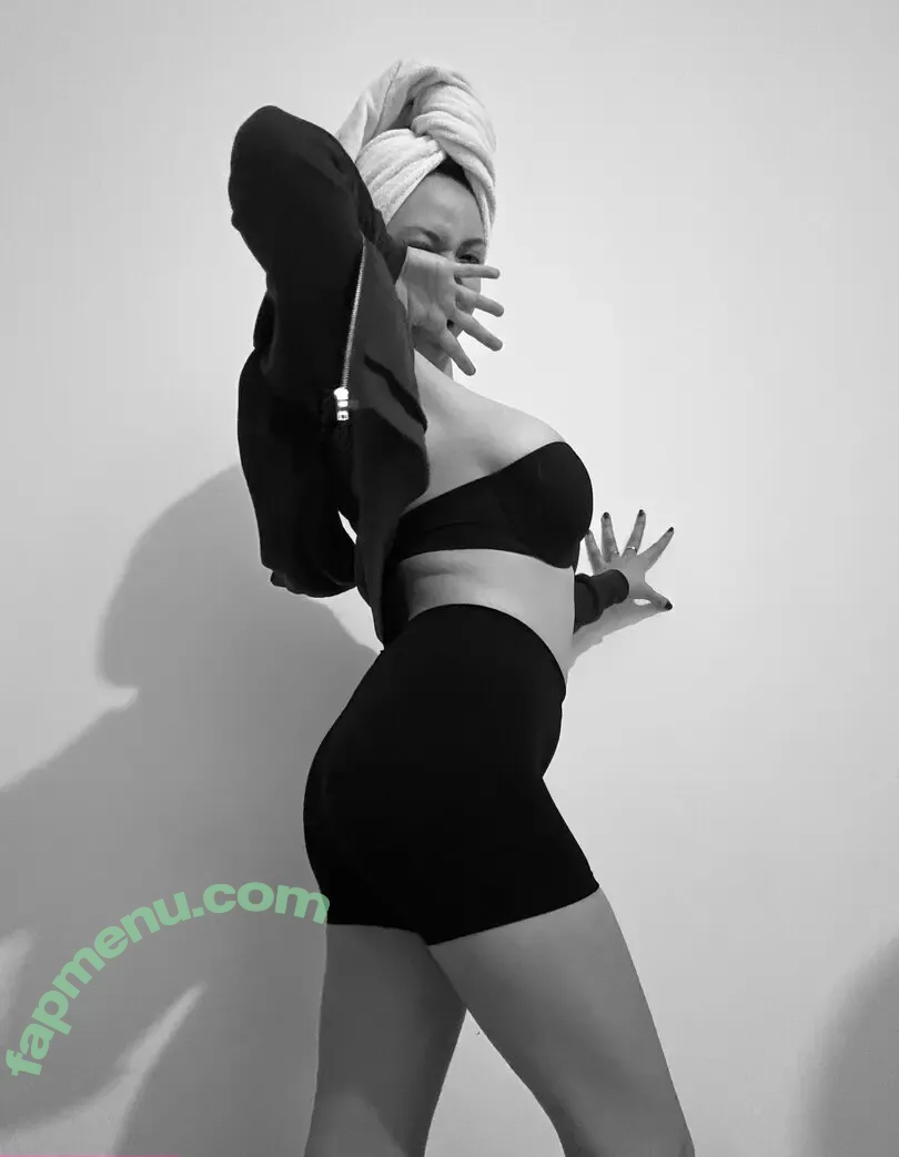 adrianarmanasco nude photo #0017 (adrianarmanasco)
