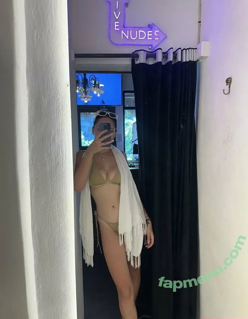adrianarmanasco nude photo #0027 (adrianarmanasco)
