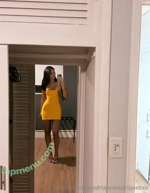 adriannarodriguezxo / adriannarodrgz nude photo #0095
