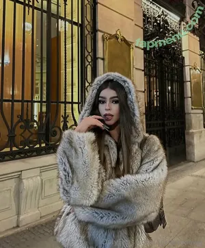 adriannaswg / adriannaaswag nude photo #0016