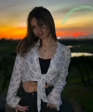 Adrilonz / adriannz nude photo #0032