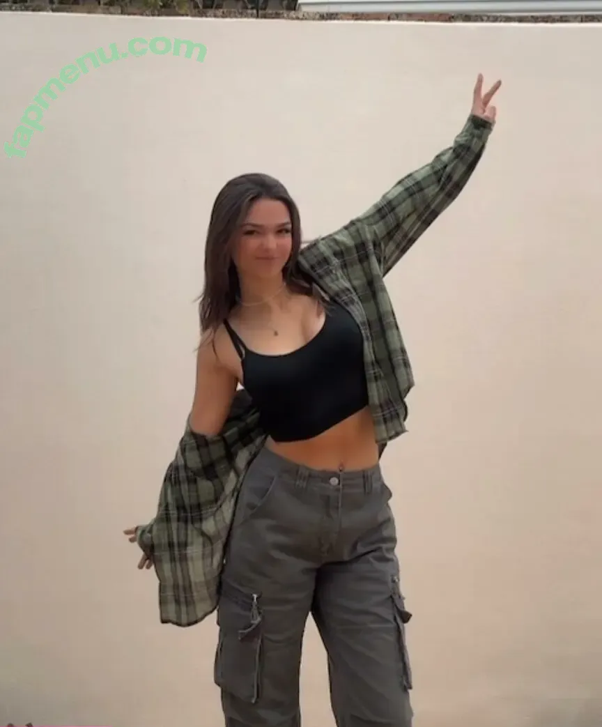 Adrilonz nude photo #0016 (adriannz)