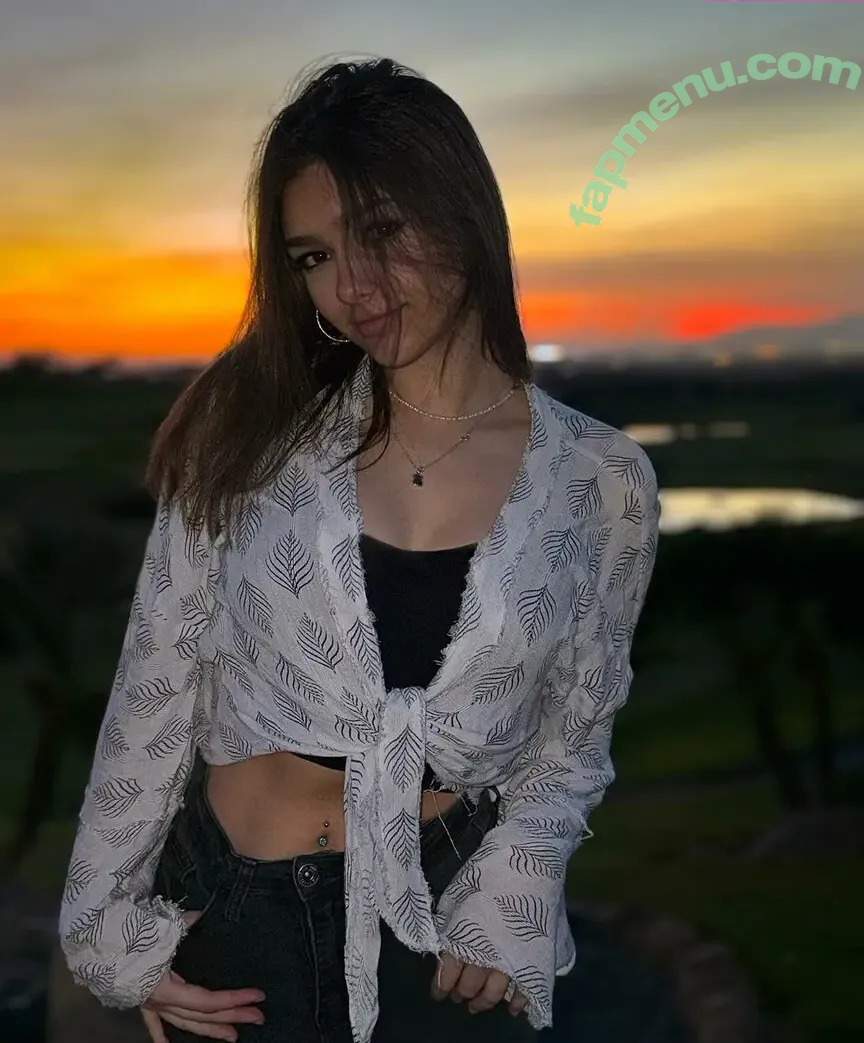 Adrilonz nude photo #0032 (adriannz)