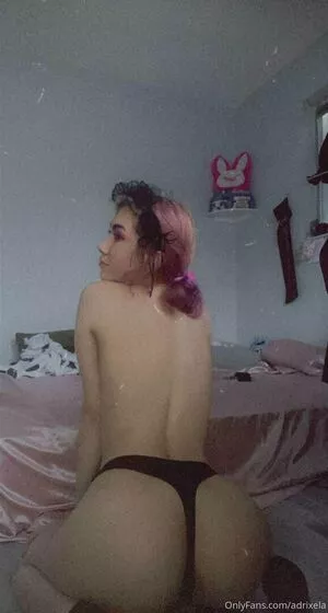 adrixela / xelaadri nude photo #0019