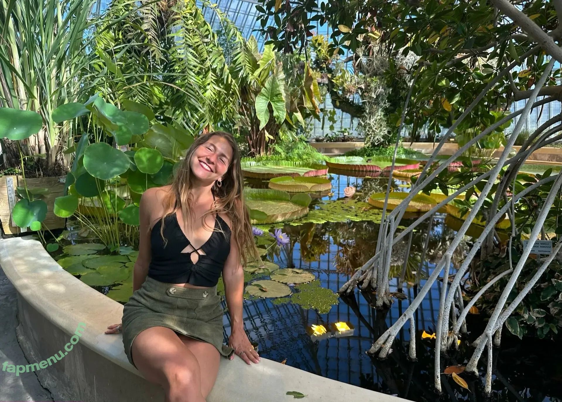 adventureswithbella nude photo #0009 (adventureswithbellaph)