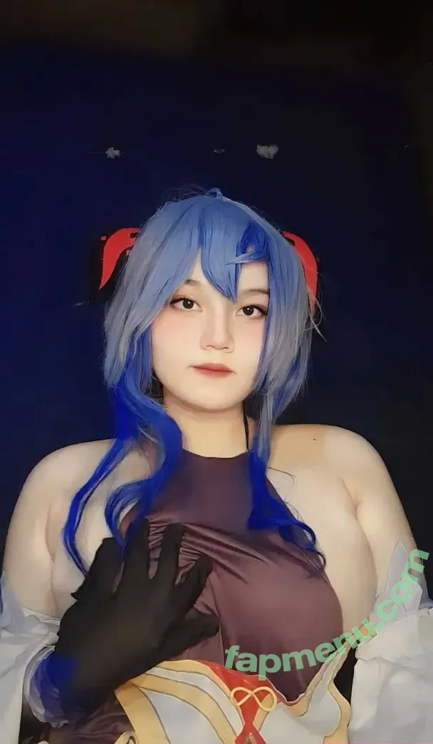Aelyncos nude photo #0001 (aelyncosplayer / babyaelyn_ / lynecch / lynnechan_)