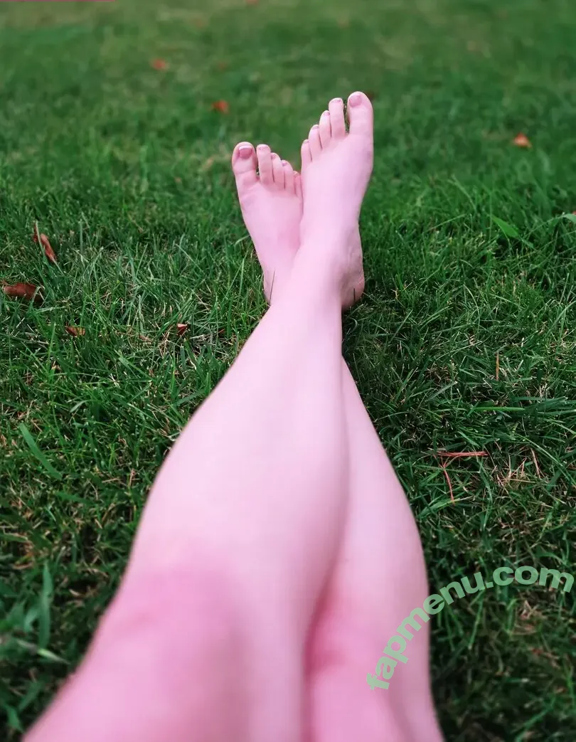 Aerialwinter0489 nude photo #0005 (Hotwifeaerialwinter)