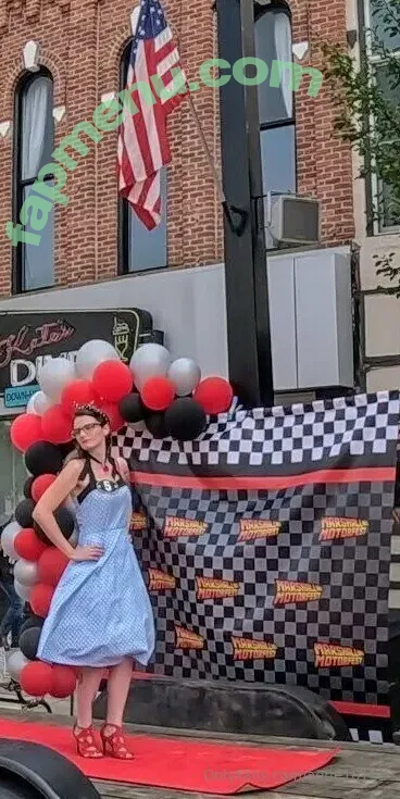 aerie10111 nude photo #0085 (aerie10111)