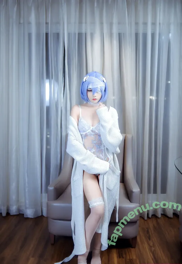 aerukomiao nude photo #0079 (Aeruko)