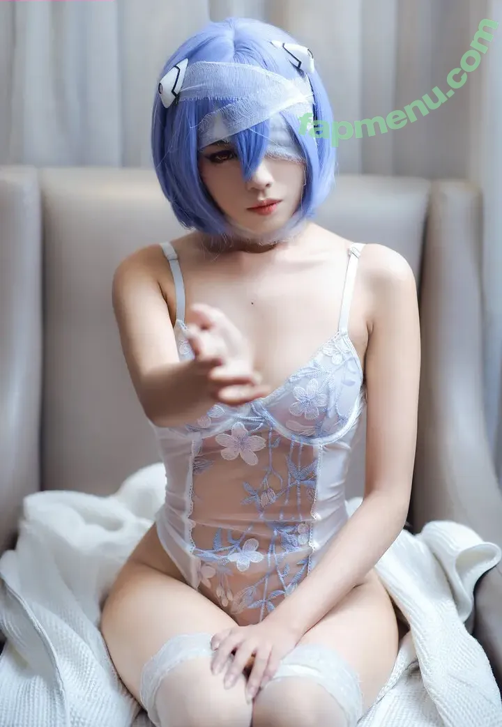 aerukomiao nude photo #0098 (Aeruko)