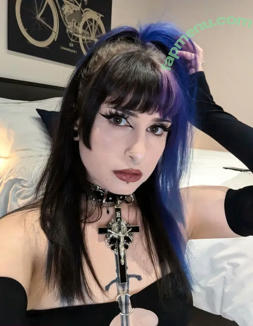 aestraazure nude photo #0030 (aestraazure)