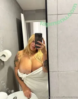 affableanna / its.anna.johnson nude photo #0070