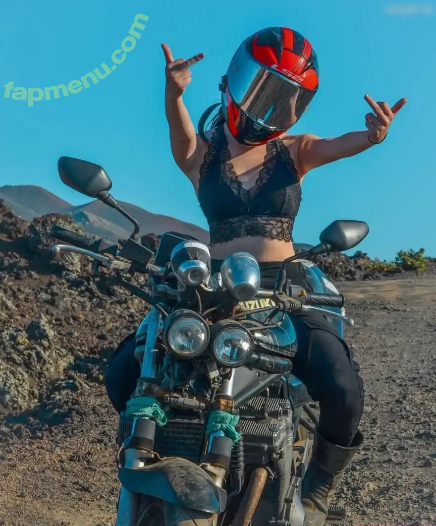Affe auf Bike nude photo #0111 (affe_auf_bike)