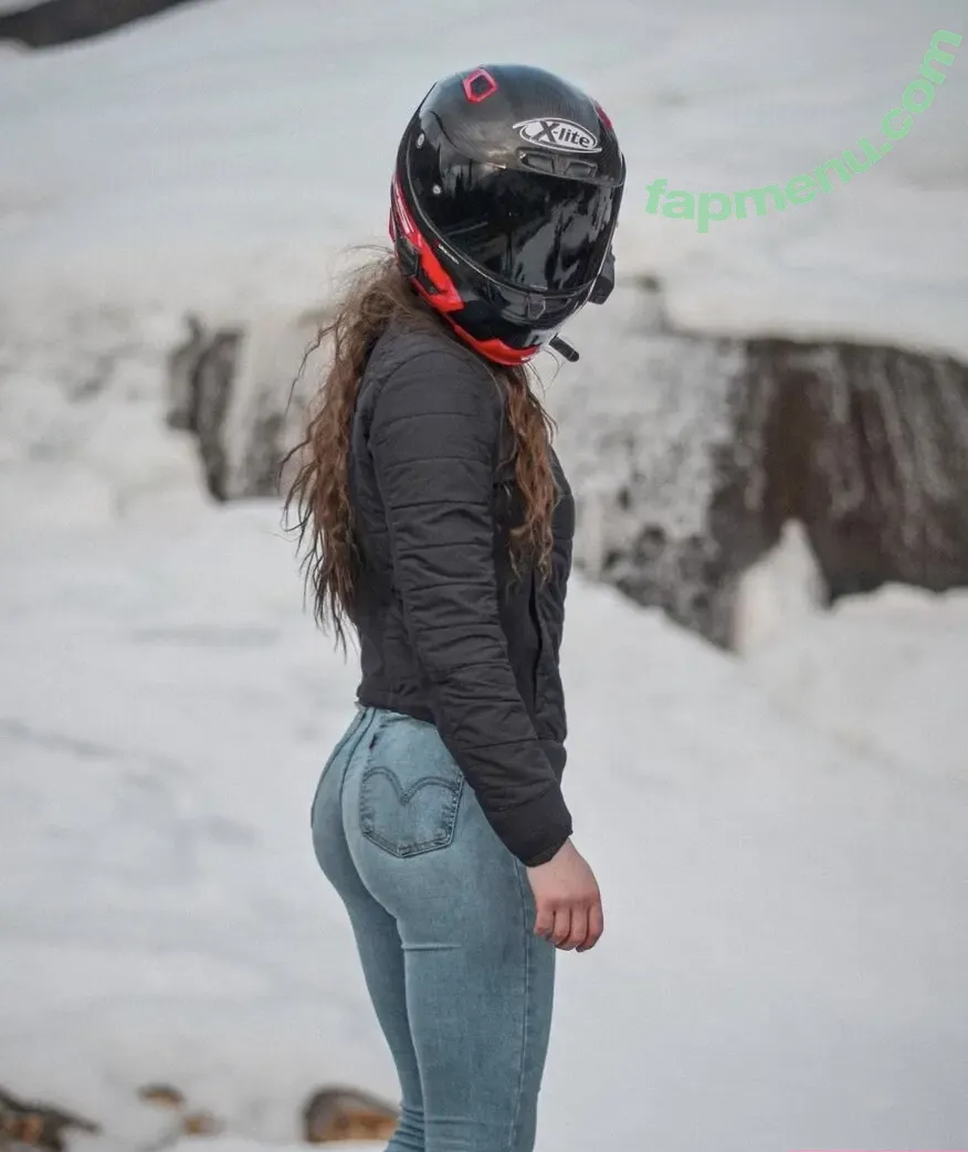 Affe auf Bike nude photo #0121 (affe_auf_bike)