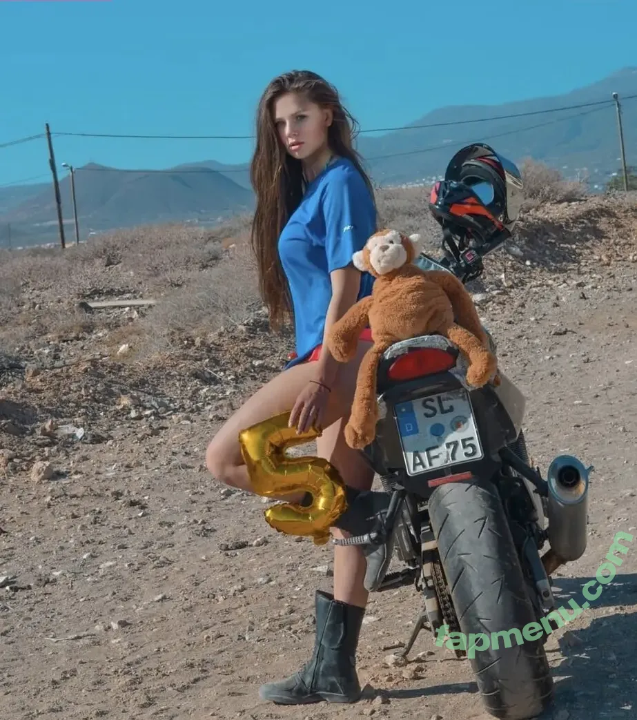 Affe auf Bike nude photo #0122 (affe_auf_bike)