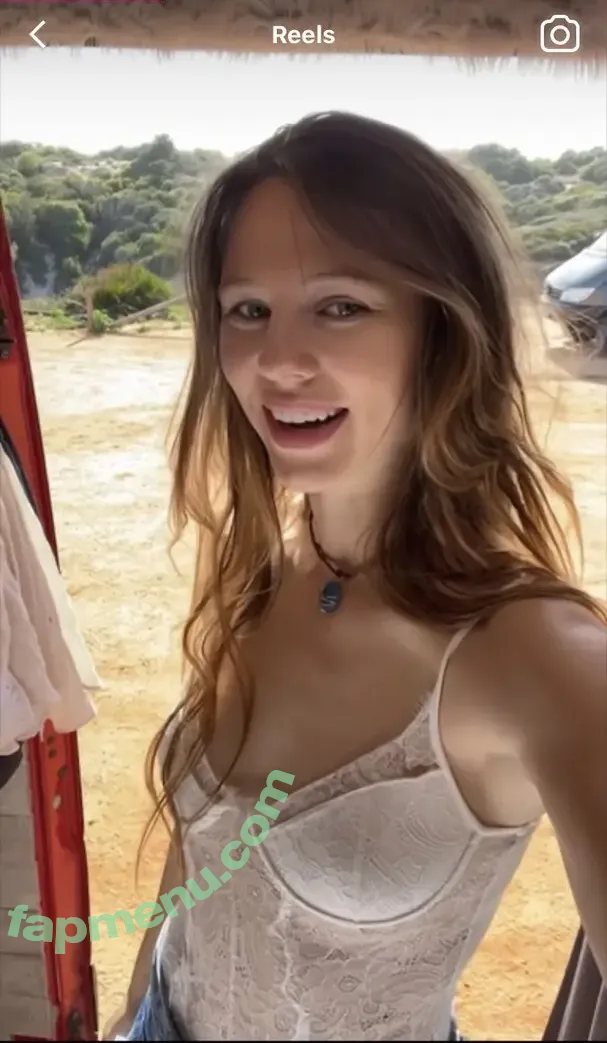 Affe auf Bike nude photo #0171 (affe_auf_bike)