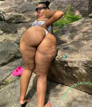 African Booty Meat / curvyandnatural nude photo #0203