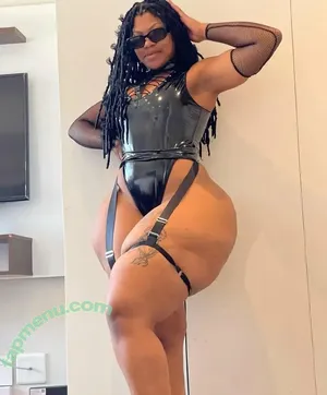 African Booty Meat / curvyandnatural nude photo #0206