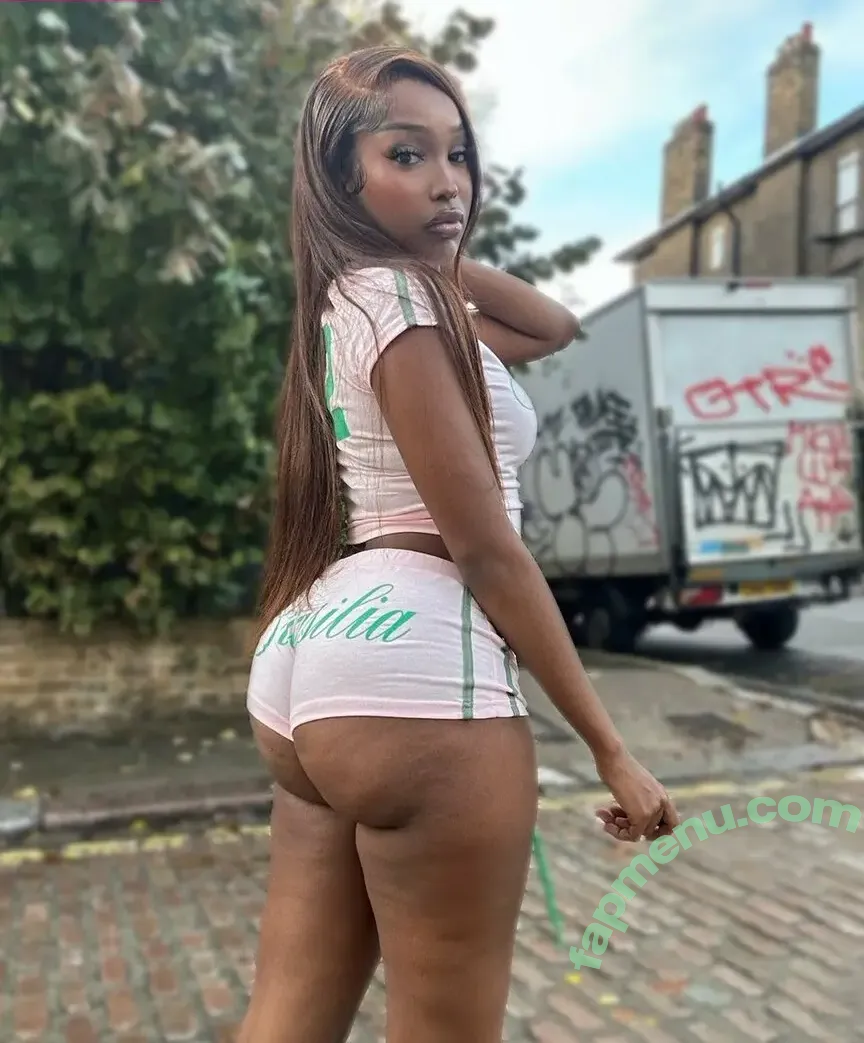 African Booty Meat nude photo #0343 (curvyandnatural)