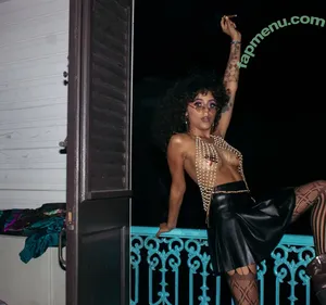 afrocunty / Jorly / jorlyfloress / peluasinfiltro / sashacuntz nude photo #0122