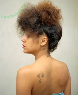 afrocunty / Jorly / jorlyfloress / peluasinfiltro / sashacuntz nude photo #0123
