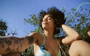 afrocunty / Jorly / jorlyfloress / peluasinfiltro / sashacuntz nude photo #0141