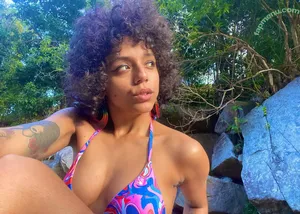 afrocunty / Jorly / jorlyfloress / peluasinfiltro / sashacuntz nude photo #0145