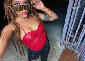 afrocunty / Jorly / jorlyfloress / peluasinfiltro / sashacuntz nude photo #0164