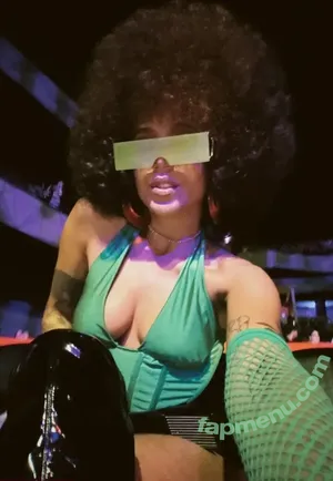 afrocunty / Jorly / jorlyfloress / peluasinfiltro / sashacuntz nude photo #0173