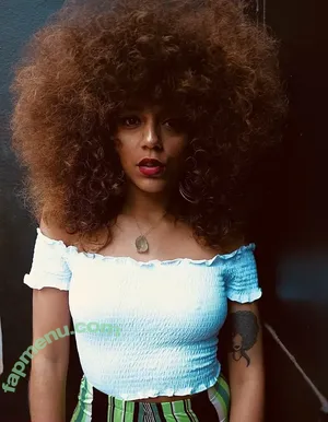 afrocunty / Jorly / jorlyfloress / peluasinfiltro / sashacuntz nude photo #0180
