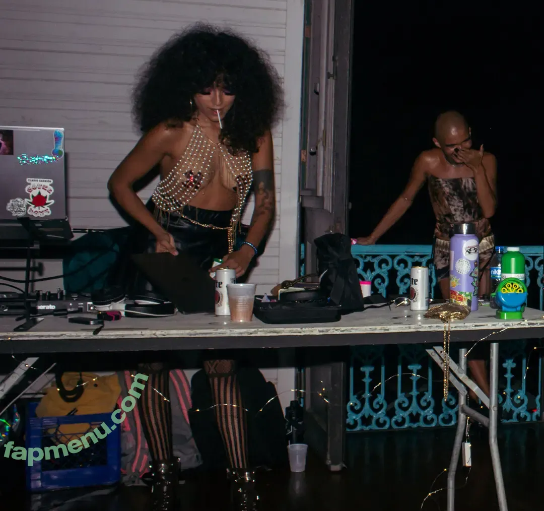afrocunty nude photo #0116 (Jorly / jorlyfloress / peluasinfiltro / sashacuntz)