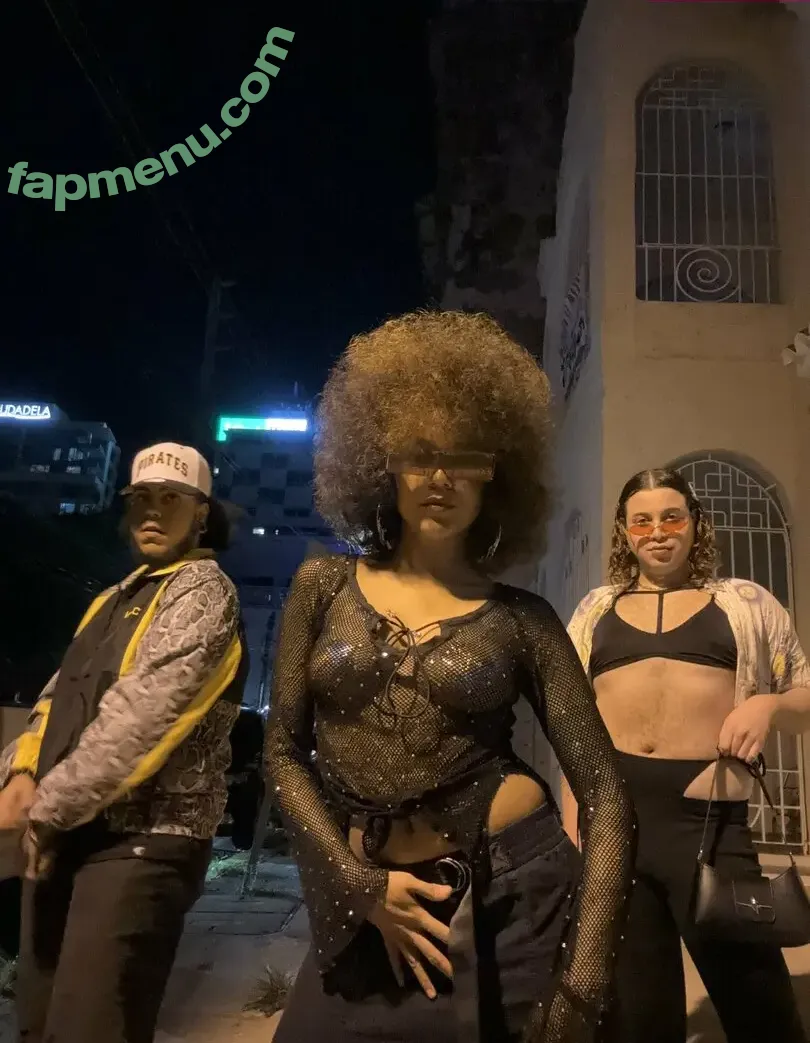 afrocunty nude photo #0157 (Jorly / jorlyfloress / peluasinfiltro / sashacuntz)