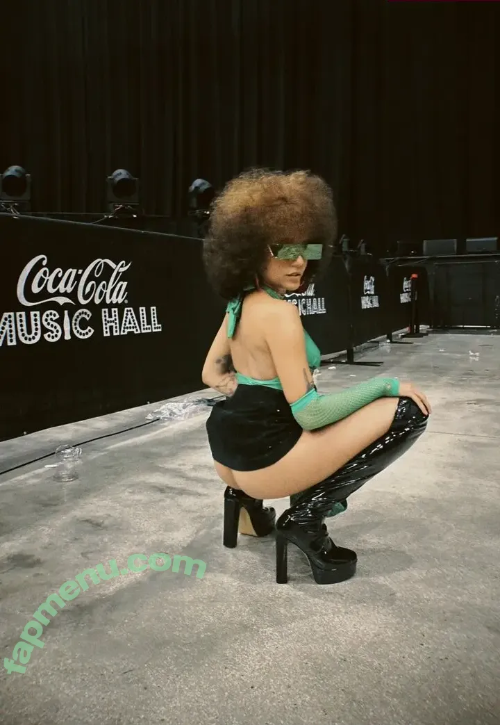 afrocunty nude photo #0179 (Jorly / jorlyfloress / peluasinfiltro / sashacuntz)