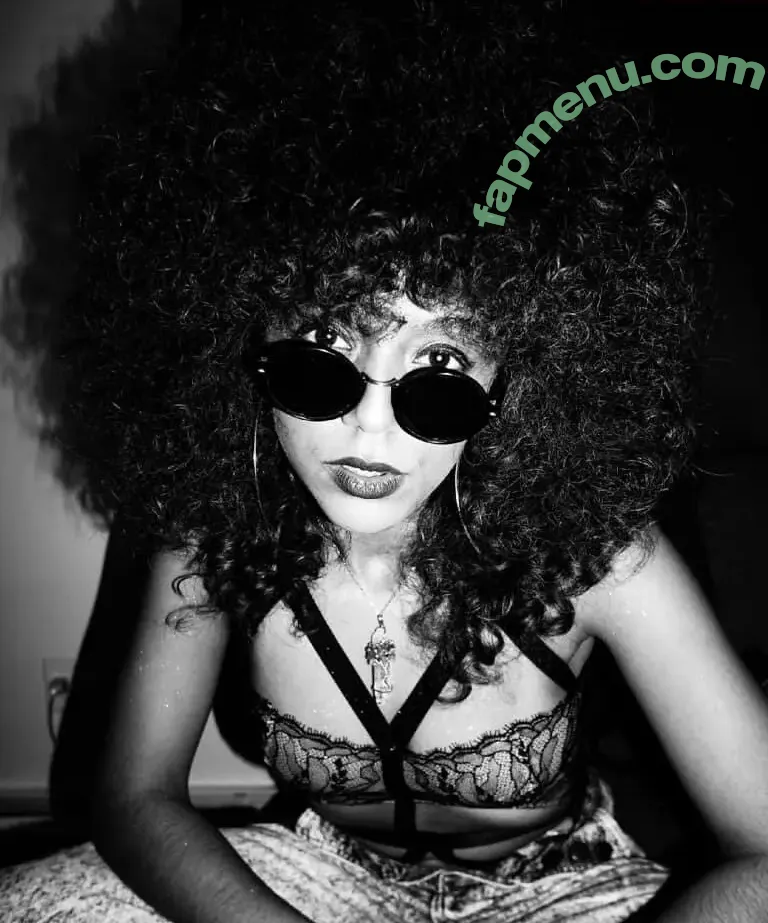 afrocunty nude photo #0181 (Jorly / jorlyfloress / peluasinfiltro / sashacuntz)