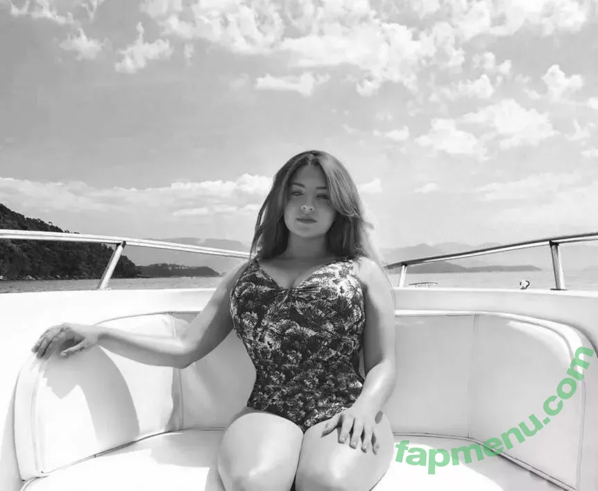 agabrielaabdala nude photo #0019 (agabrielaabdala)