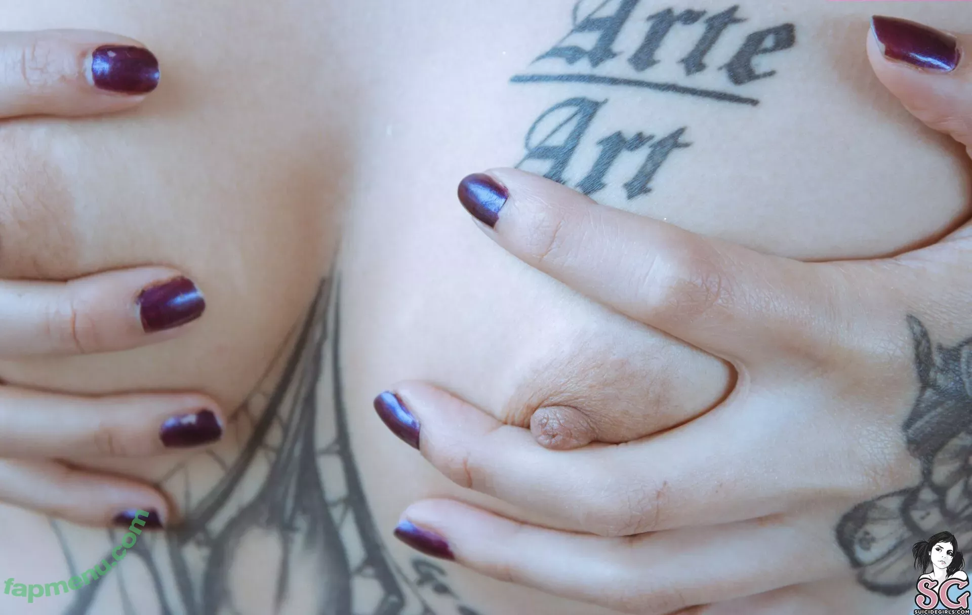 Agatha Suicide nude photo #0031 (unholy_dollysg)