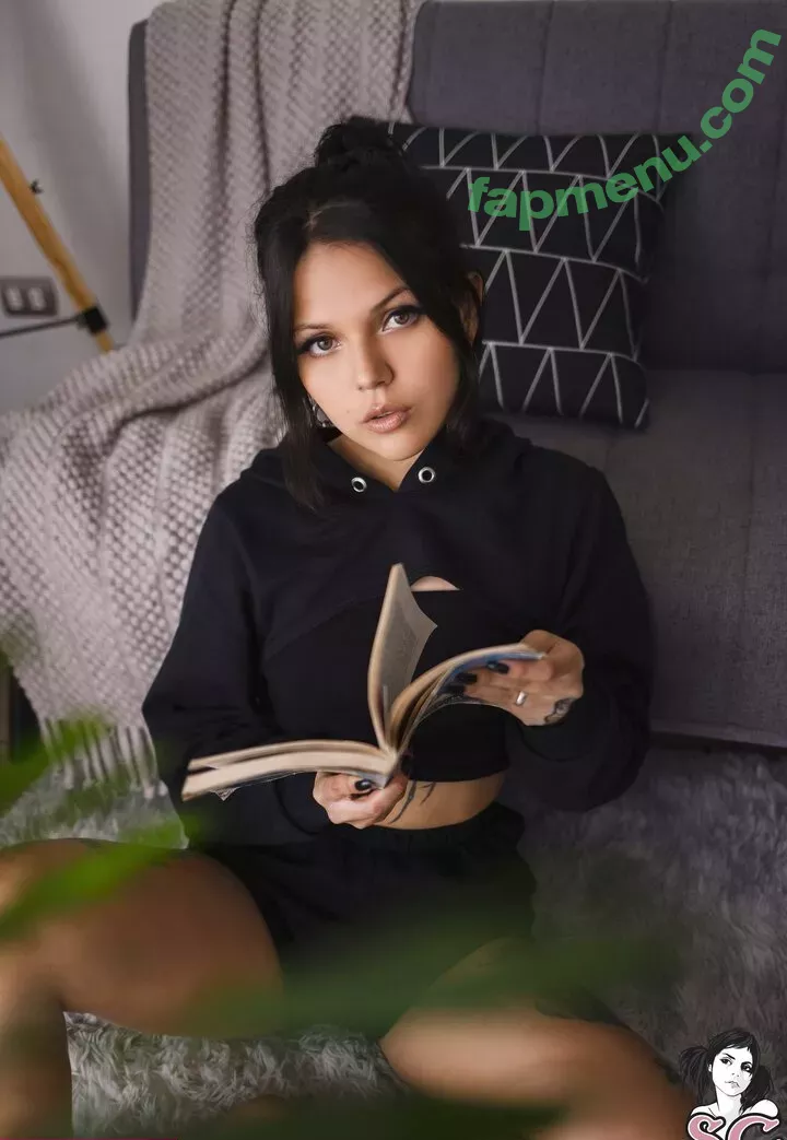 Agatha Suicide nude photo #0064 (unholy_dollysg)