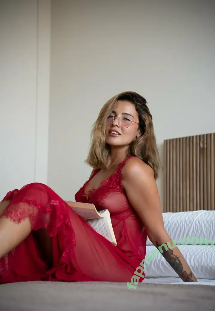 agathavegaa nude photo #0187 (itsagathahere)