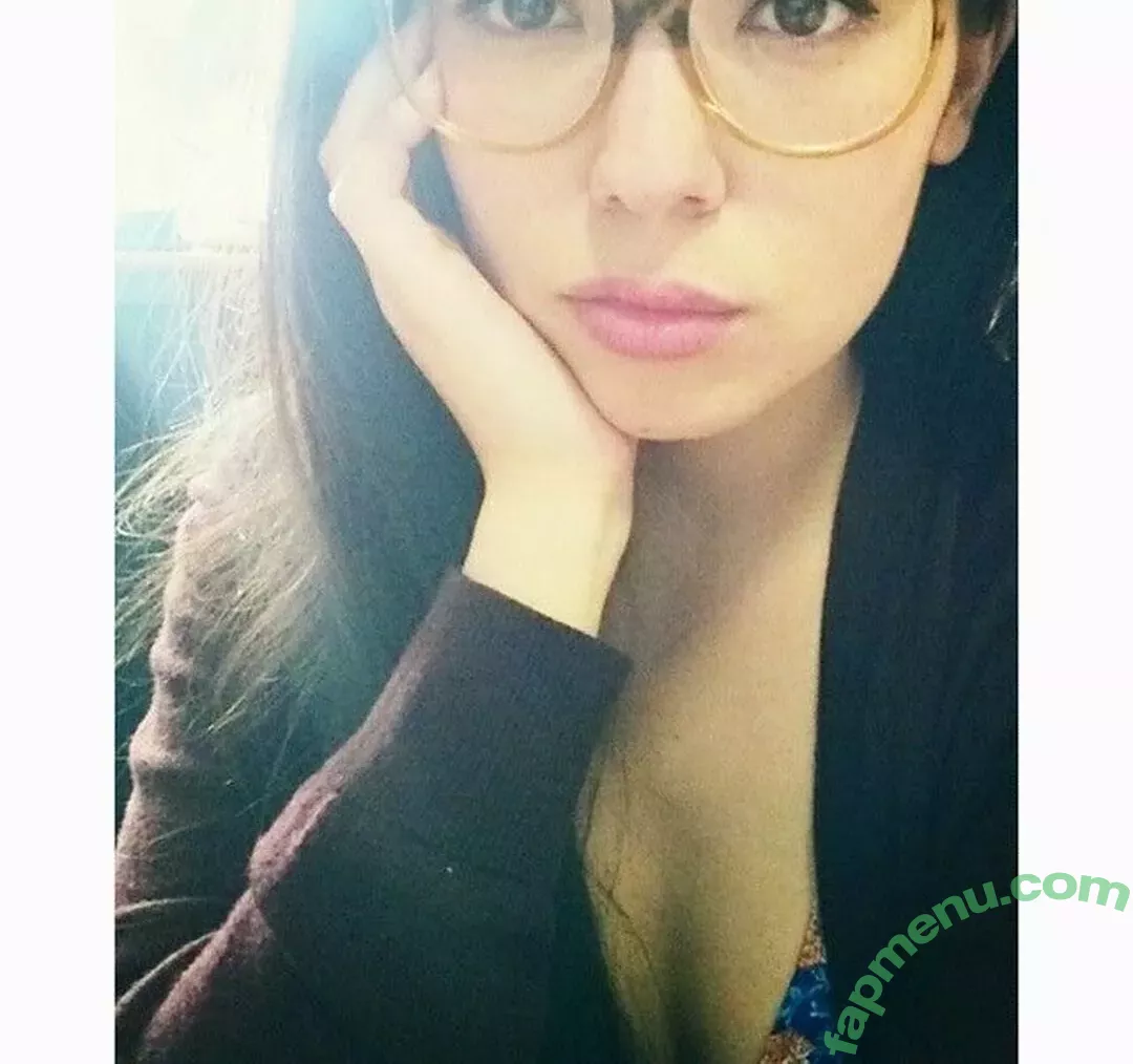 Agathe Auproux nude photo #0075 (agatheauproux)