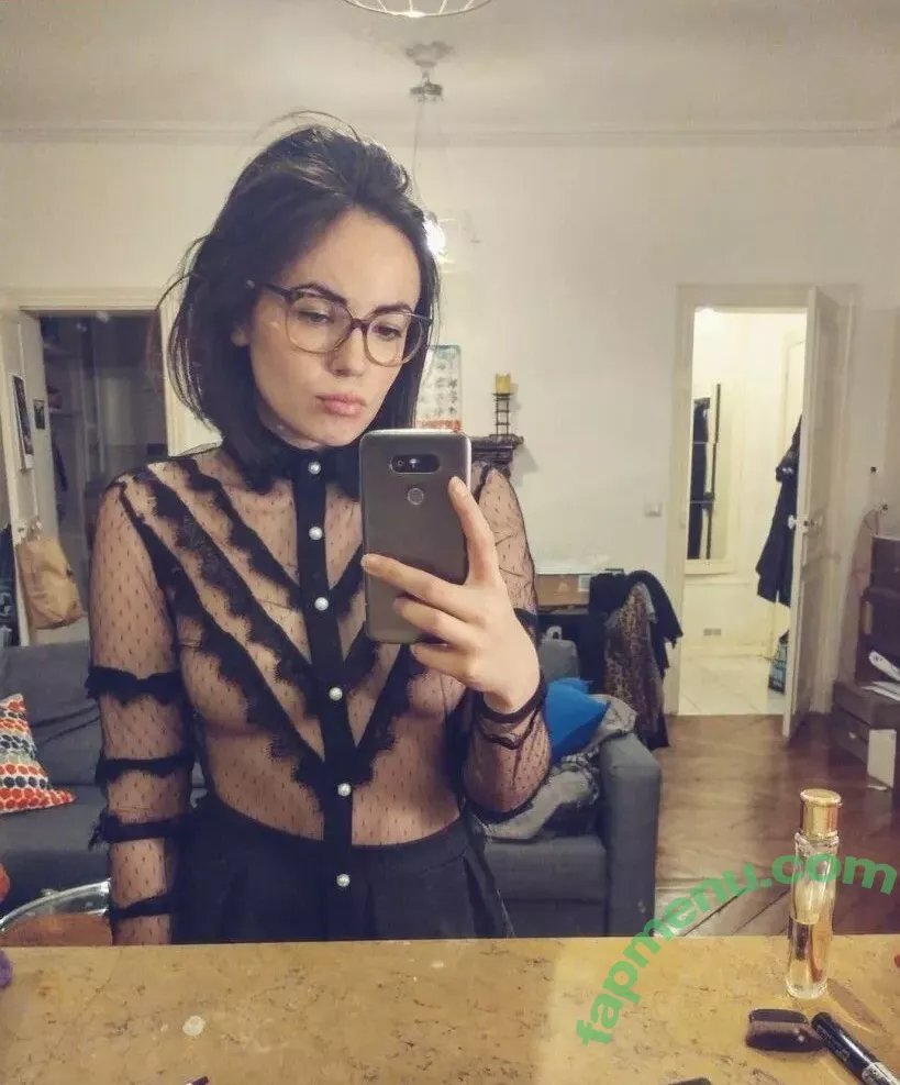 Agathe Auproux nude photo #0077 (agatheauproux)